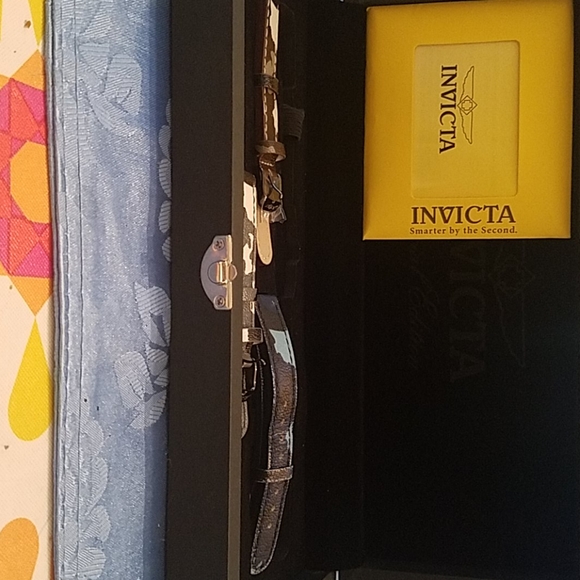 REDUCED***Invicta Womans Watch Set-Special Edition - Picture 3 of 4